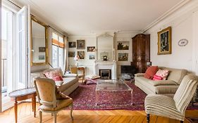 Veeve - Charming Mirabeau